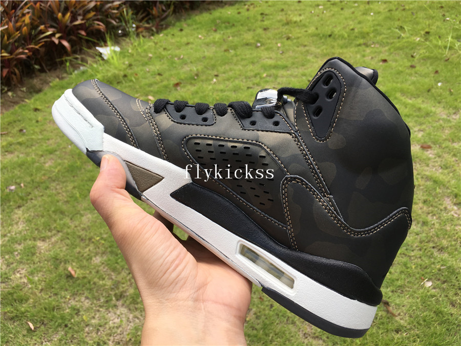 Air Jordan 5 Premium Heiress Metallic Field